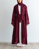 Aisha Abaya con hijab en granate