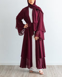 Aisha Abaya con hijab en granate