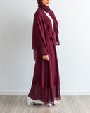 Aisha Abaya con hijab en granate