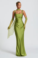 Vestido maxi Calanthe en oliva