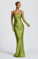 Vestido maxi Calanthe en oliva