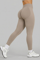 Elevate Leggings acanalados de tiro medio con efecto contorno