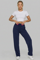 Pantalón clásico – en azul oscuro, gris y negro elegante