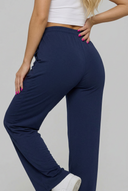 Pantalón clásico – en azul oscuro, gris y negro elegante